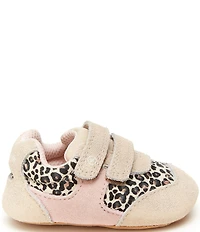 Stride Rite Girls' Mason Crib Shoe Sneakers (Infant)