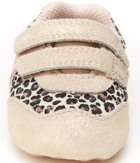 Stride Rite Girls' Mason Crib Shoe Sneakers (Infant)