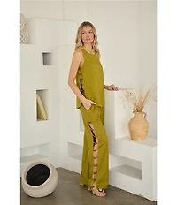 Sugarlips Devana Crew Neck Sleeveless Cut Out Coordinating Linen Tunic Top