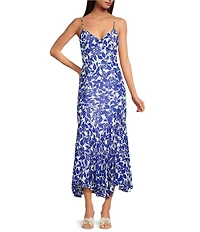 Sugarlips Hagny Pleated Floral Print V-Neck Sleeveless Chiffon Midi Dress
