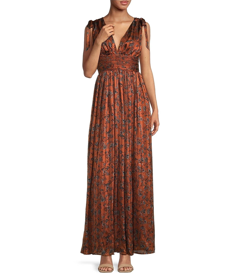 Sugarlips Leoben Floral Descanso V-Neck Sleeveless Pleated Maxi Dress