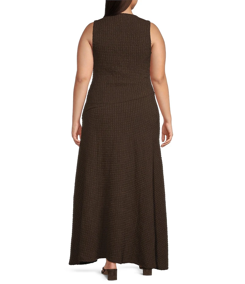 Sugarlips Plus Size Yahaira Boatneck Sleeveless Flounce Bubble Ruched Textured Maxi Dress