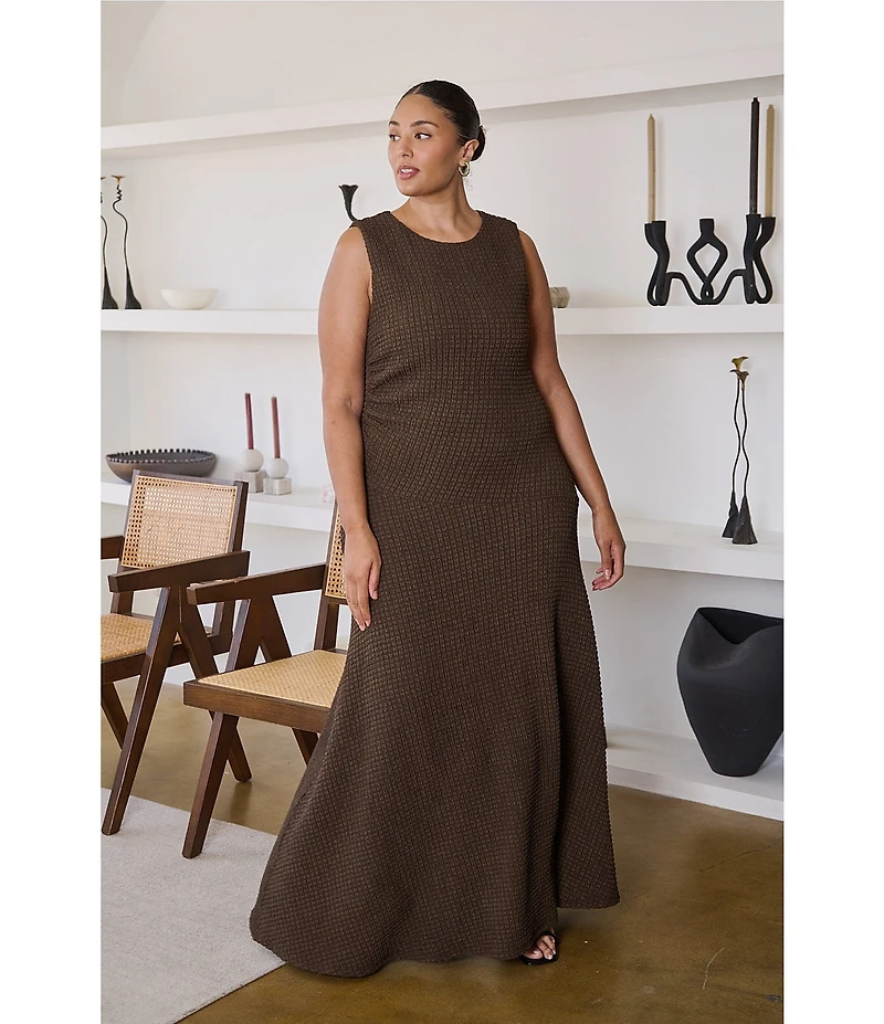 Sugarlips Plus Size Yahaira Boatneck Sleeveless Flounce Bubble Ruched Textured Maxi Dress