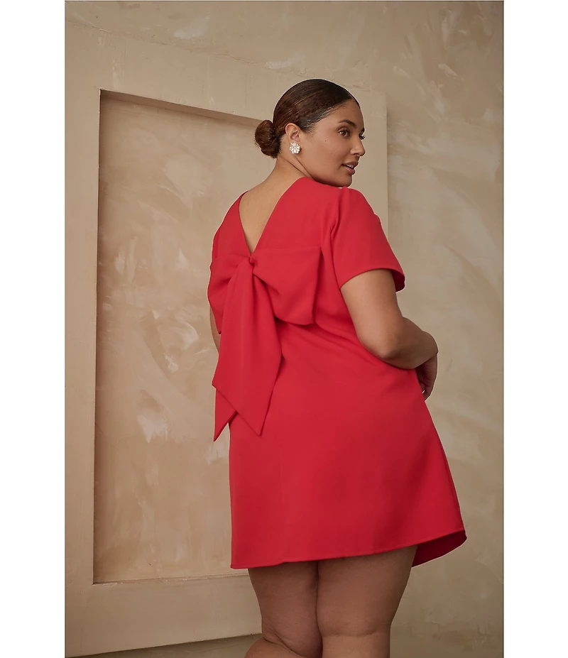Sugarlips Plus Uraniae Bow-Back Short Sleeve Structured Crepe Shift Dress