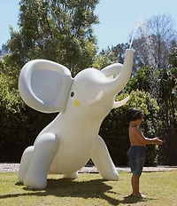 Sunnylife Eli The Elephant Inflatable Giant Sprinkler
