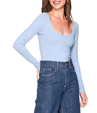 Susana Monaco Stretch Scoop Neck Long Sleeve Knit Top