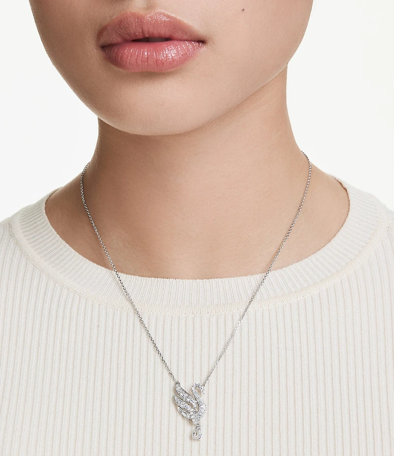 Swarovski Swan Vienna Short Pendant Necklace