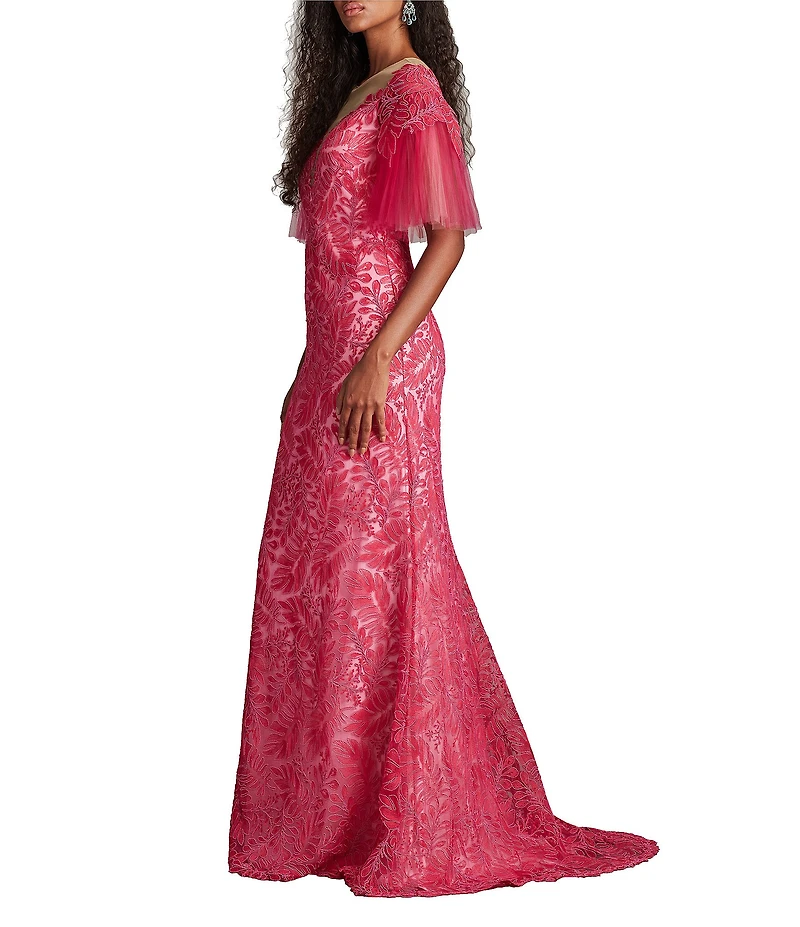 Tadashi Shoji Embroidered Sweetheart Neck Short Sleeve Mermaid Gown