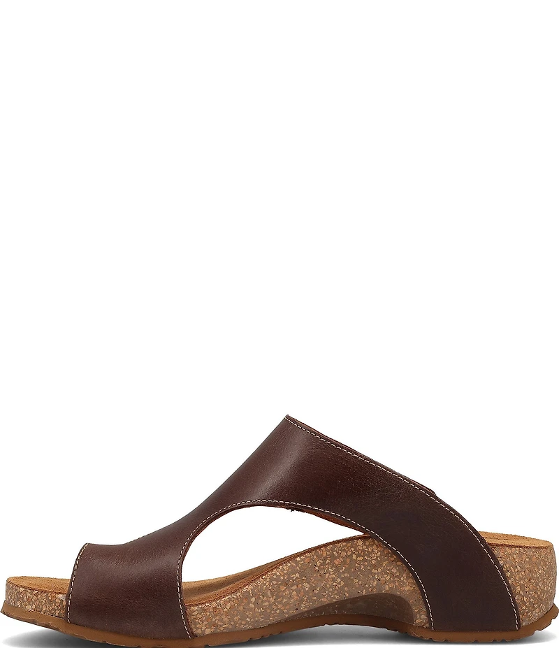 Taos Footwear Leather Toe Loop Sandals