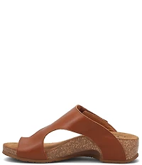 Taos Footwear Leather Toe Loop Sandals