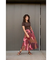 Taos Footwear The Show Leather T-Strap Sandals