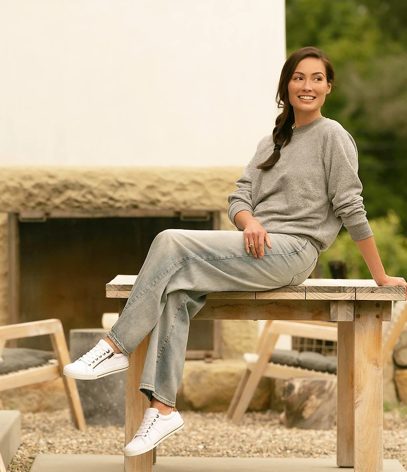 Taos Footwear Z-Soul Canvas Zip Detail Sneakers