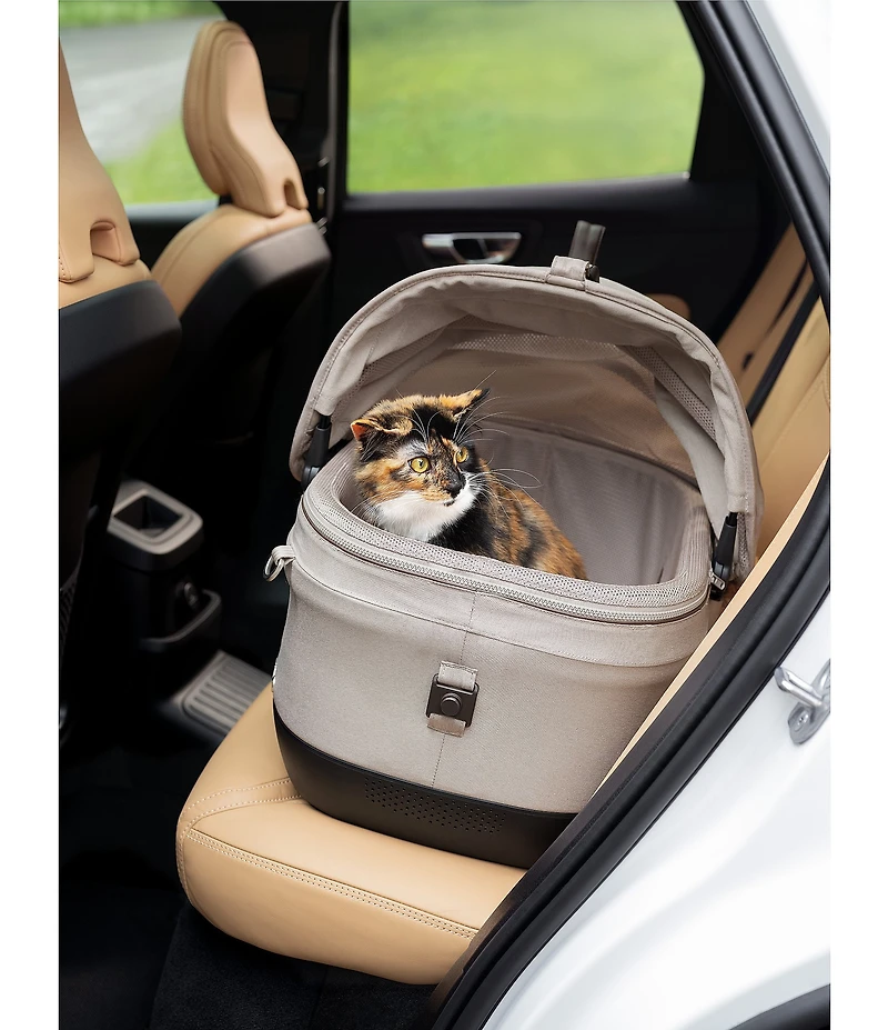 Tavo Pet Maeve™ Iso 5X Pet Car Seat