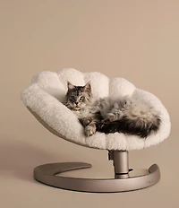 Tavo Pet Shell™ Pet Bed And Swaying Lounger