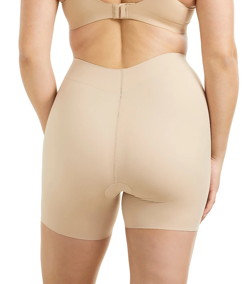 TC Fine Shapewear TC Sleek Essentials Waistline Bike Short
