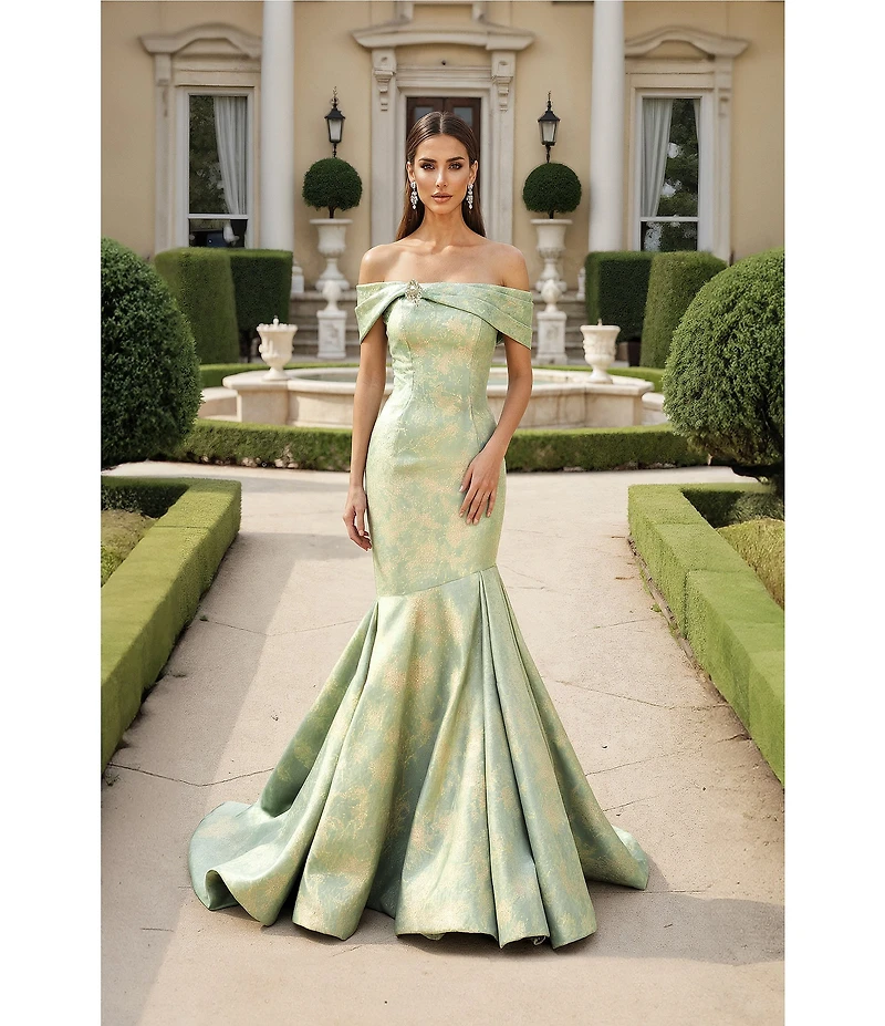 Terani Couture Jacquard Off-The-Shoulder Mermaid Gown