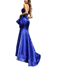 Terani Couture Strapless Shimmer Organza Gown