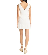 The Good Journey Texture Woven V-Neck Crochet Trim Sheath Mini Dress