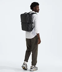 The North Face 26L Base Camp Voyager Daypack