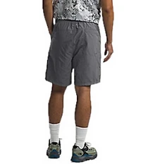 The North Face Action 2.0 Solid 7#double; Inseam Shorts