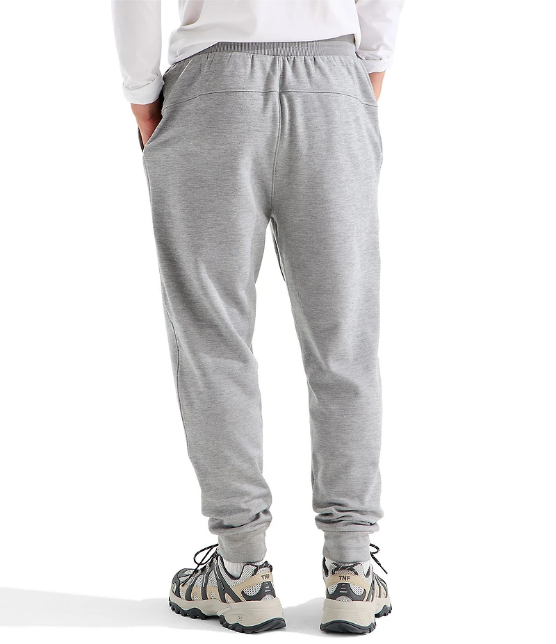 The North Face Essential Fleece Jogger Pants