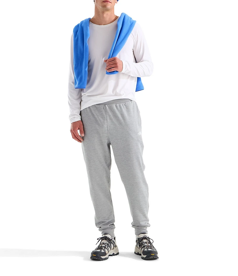 The North Face Essential Fleece Jogger Pants