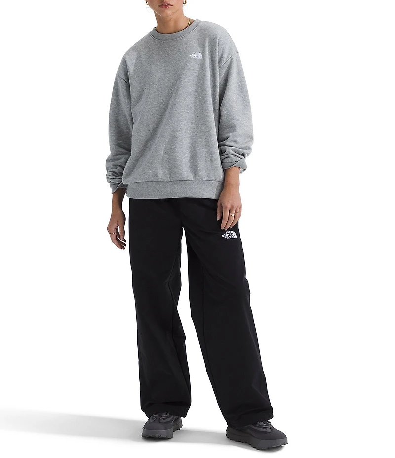 The North Face Evolution Embroidered Logo Crew Neck Long Sleeve Pullover
