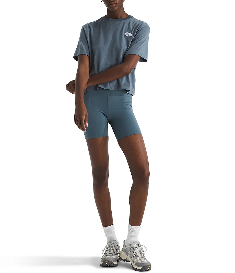 The North Face Evolution Simple Dome Crop Tee