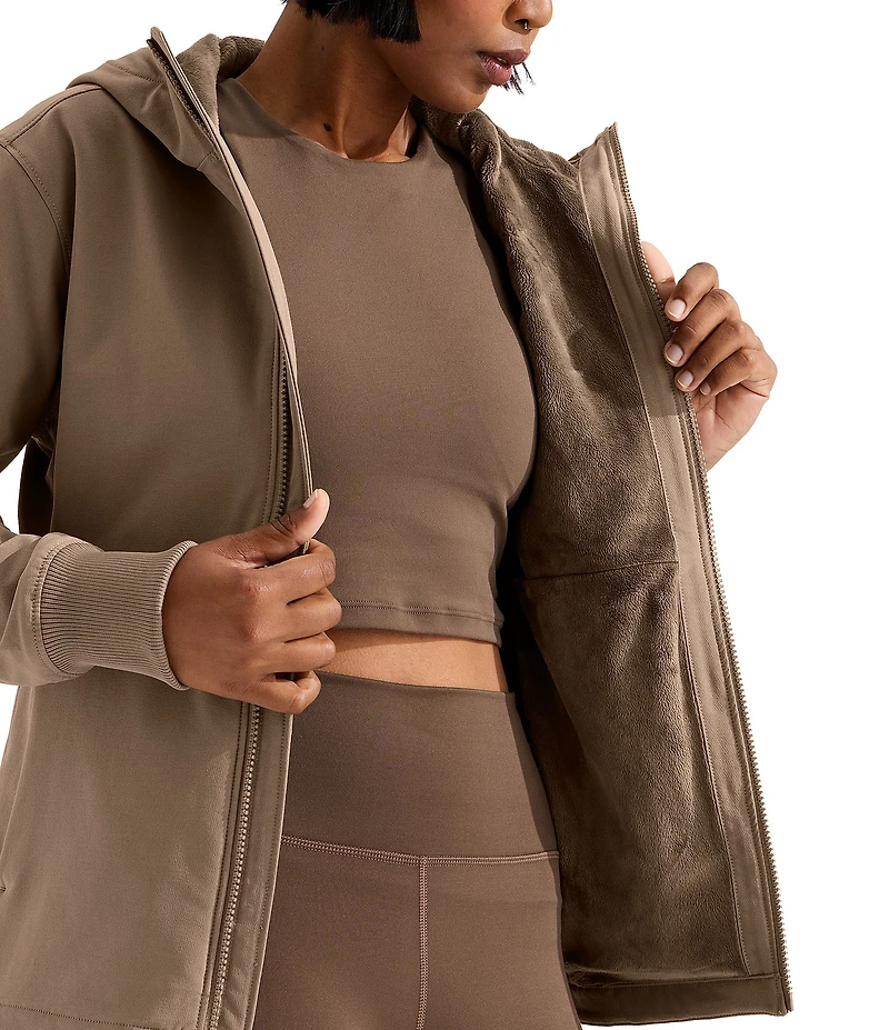 The North Face Shelbe Raschel Windbreaker
