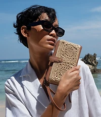 The Sak Iris Smartphone Wallet
