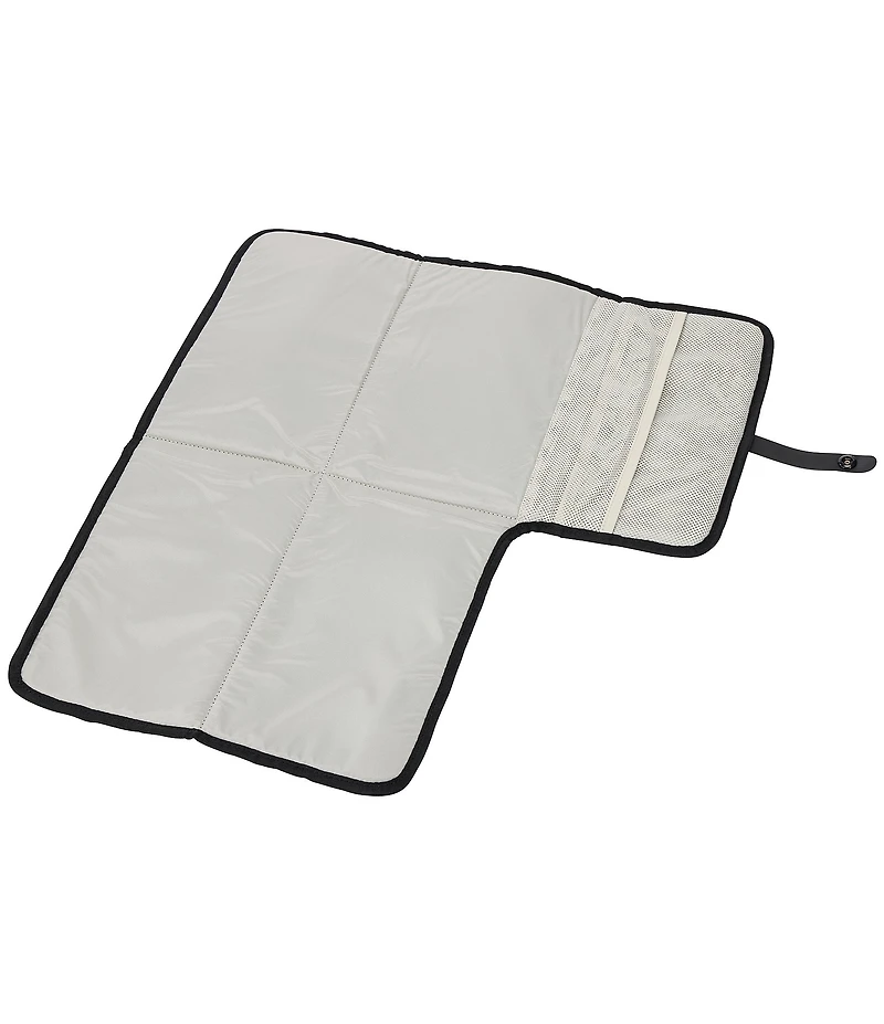 Thule Changing Backpack with Soil Bag