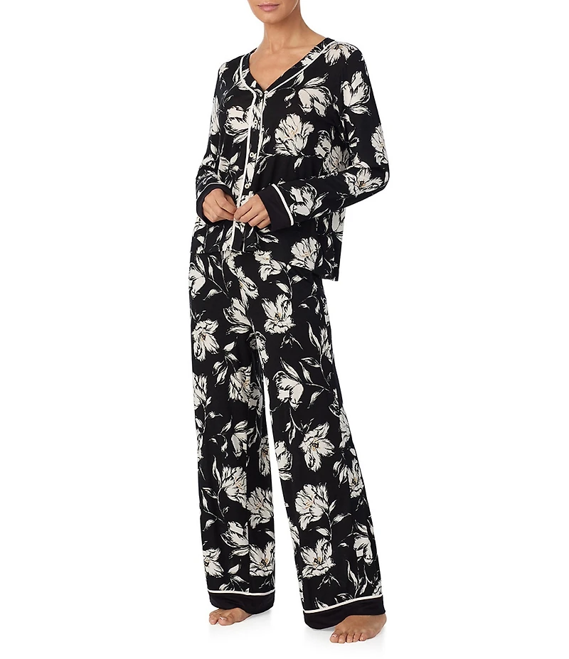 Tommy Bahama Floral Print Long Sleeve V-Neck Knit Long Pajama Set