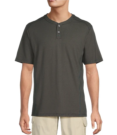 Tommy Bahama IslandZone Weekend Player Short Sleeve Henley Shirt