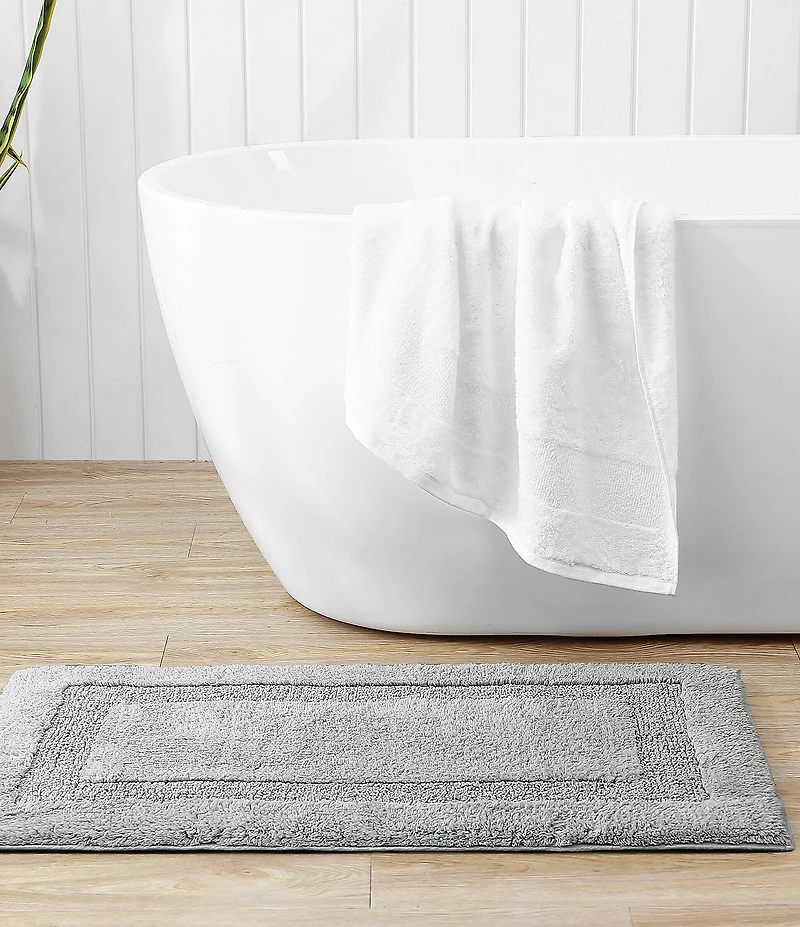 Tommy Bahama Long Branch Tufted Reversible Bath Rug