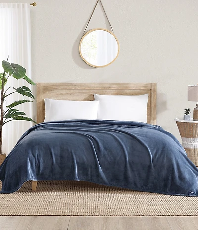 Tommy Bahama Solid Ultra-Soft Plush Fleece Bed Blanket