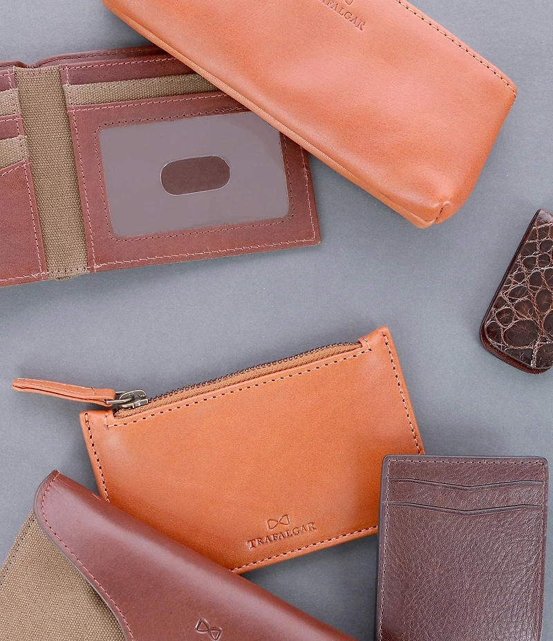 Trafalgar Sergio Leather Multimedia Zip Pouch
