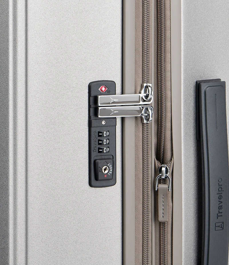 Travelpro Platinum Elite Hardside 25#double; Medium Spinner Suitcase