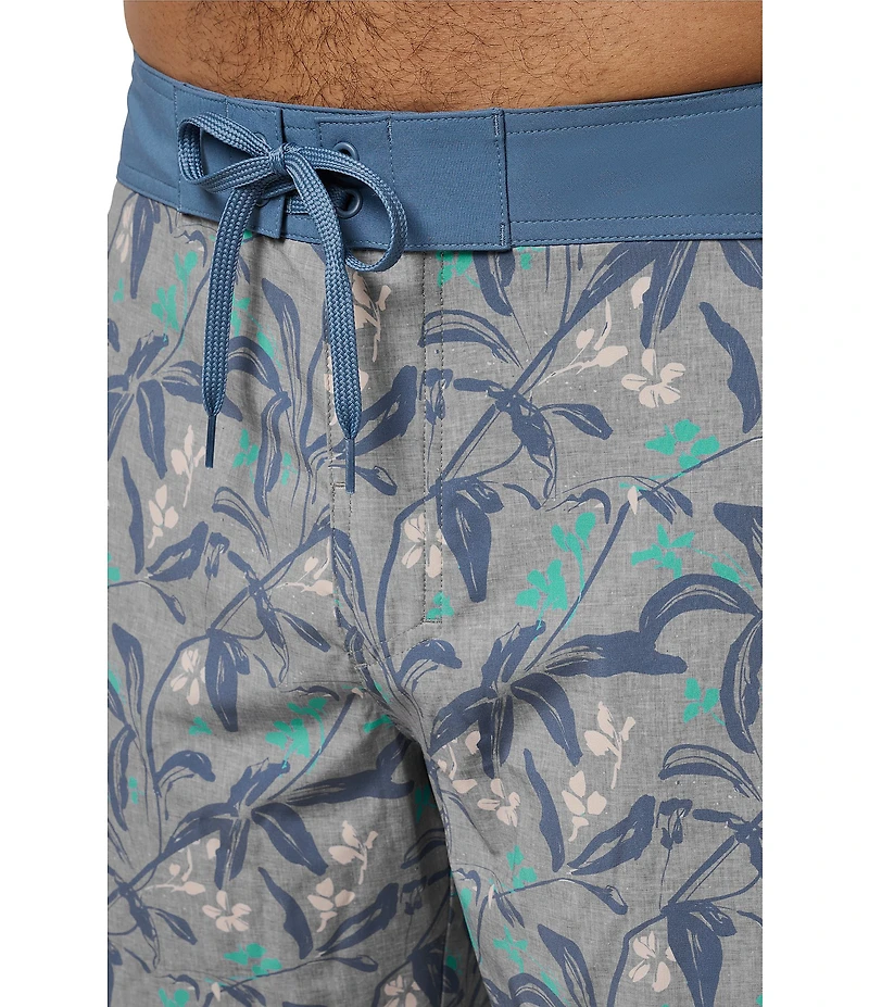 TravisMathew Relationship Floral Print 8.5#double; Inseam Boardshorts