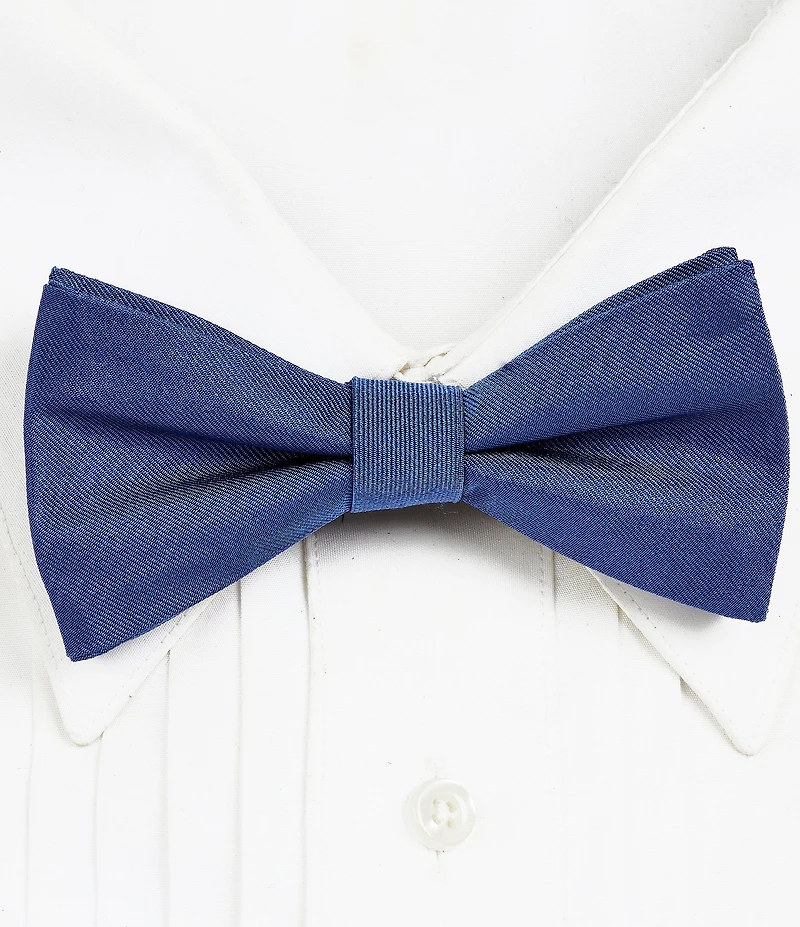 Tre Vero Solid Pre-Tied Bow Tie