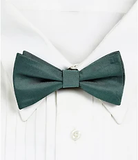 Tre Vero Solid Pre-Tied Bow Tie