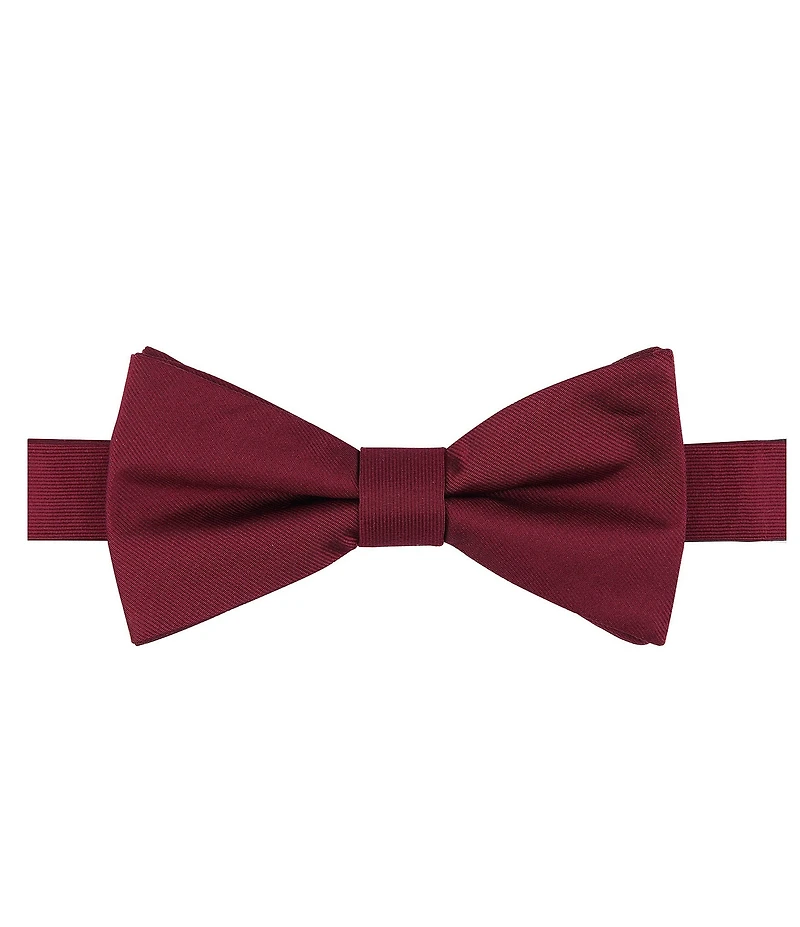 Tre Vero Solid Traditional Pre-Tied Bow Tie