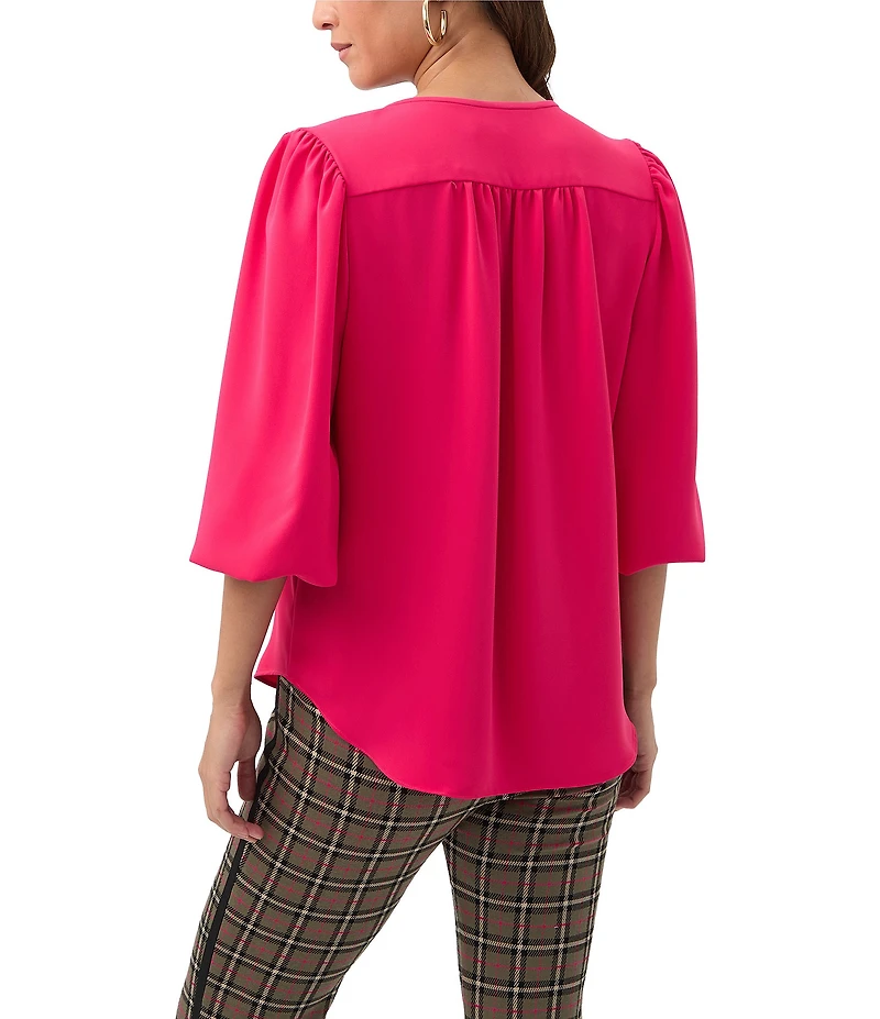 Trina Turk Morabi Georgette V-Neck 3/4 Sleeve Chain Tassel Top