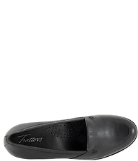 Trotters Cassidy Leather Loafer Pumps
