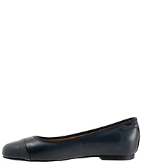 Trotters Clara Leather Patent Cap Toe Flats