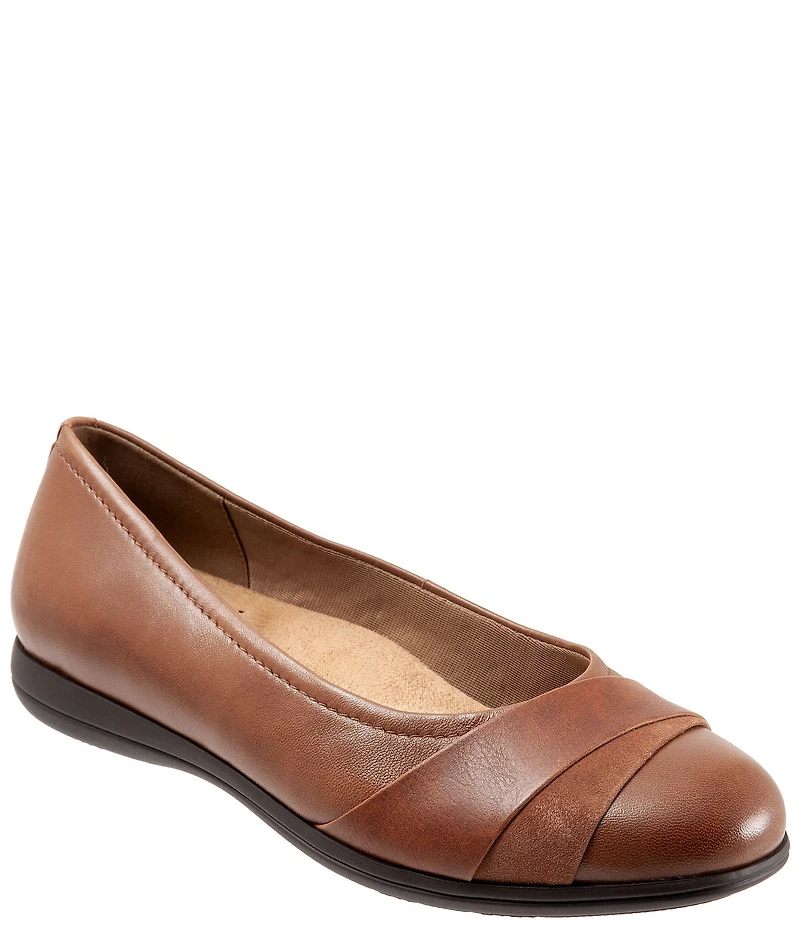 Trotters Danni Leather And Suede Flats