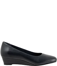 Trotters Denisse Leather Wedge Pumps