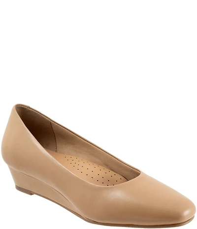 Trotters Denisse Leather Wedge Pumps