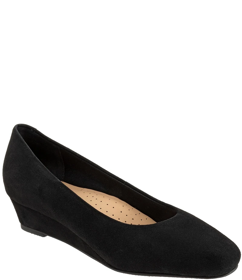 Trotters Denisse Suede Wedge Pumps