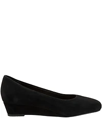 Trotters Denisse Suede Wedge Pumps