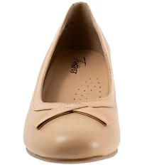 Trotters Devin Leather Block Heel Pumps